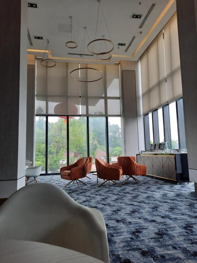 Appartamento Arena Soho At Kozi Square Kuching Esterno foto
