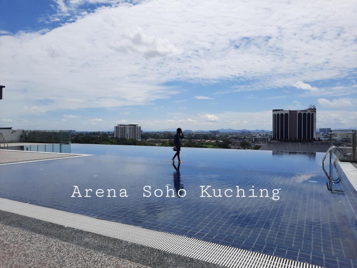 Appartamento Arena Soho At Kozi Square Kuching Esterno foto